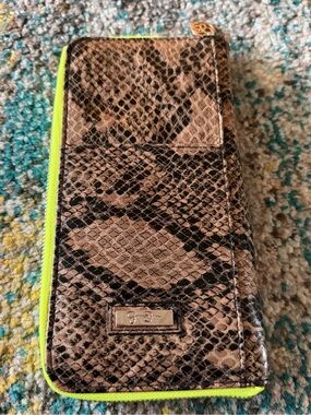 Jessica Simpson Snake Print Multi Wallet